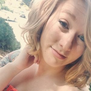 Meet your Posher, Aminda